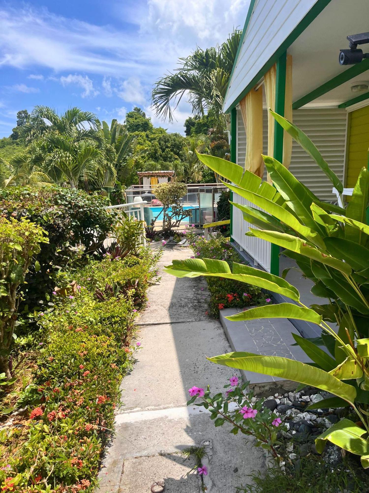 Les Algues De La Chapelle Apartment Anse-Bertrand Exterior photo